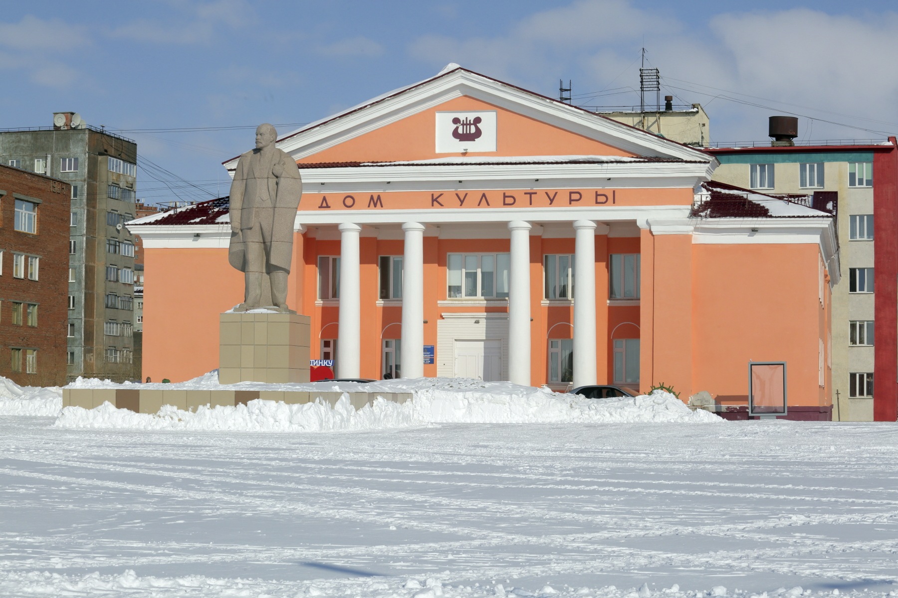 Отчетный концерт Городского Дома культуры «А песни тоже воевали».