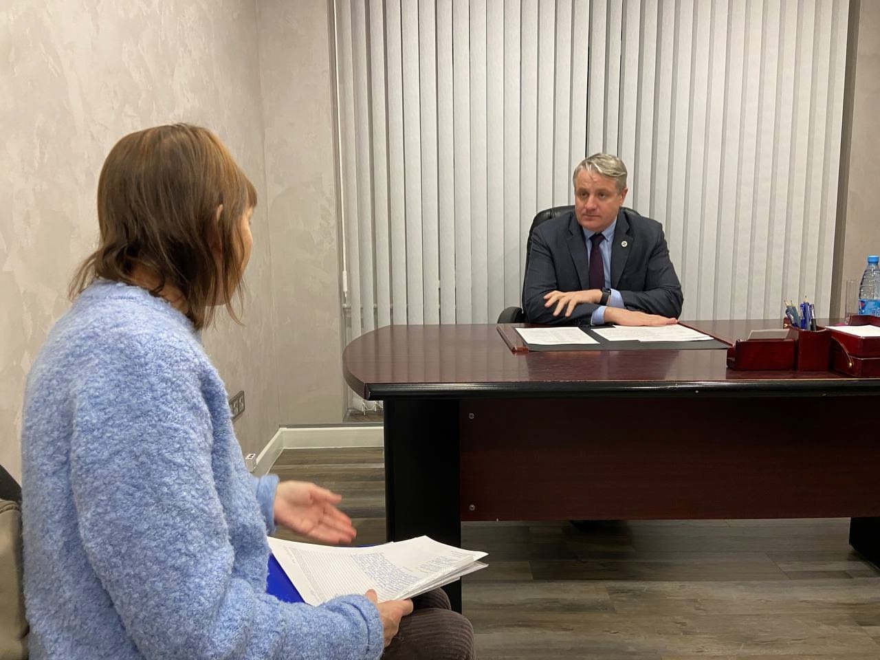 Глава Таймыра Алексей Членов провел крайний в уходящем году прием граждан.